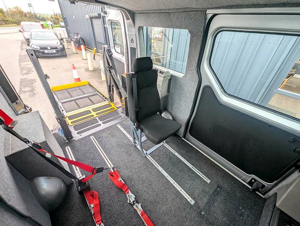 Renault Master Sl28dci 170 Business Low Roof Wav Lift  #4
