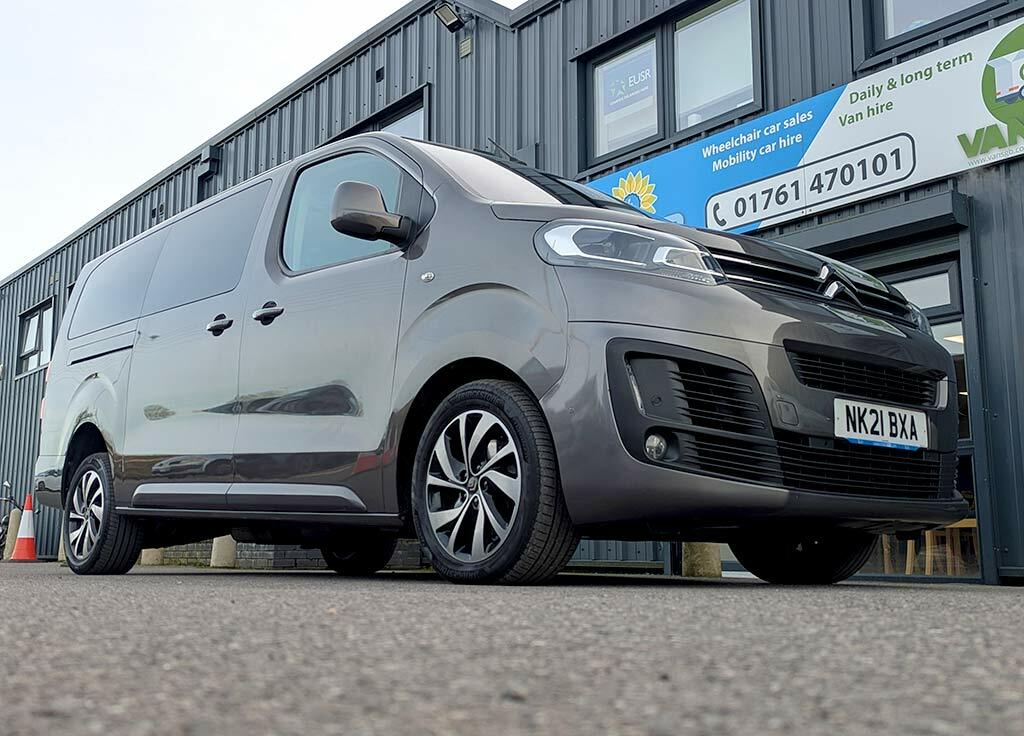 Citroen SpaceTourer Citroen Spacetourer 2.0 Bluehdi 180 Flair XL Wav  #2
