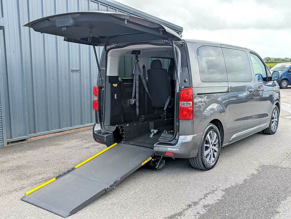 Toyota Proace Verso Quantum 2.0D 180 Family Medium Wav WF73ZNW #6