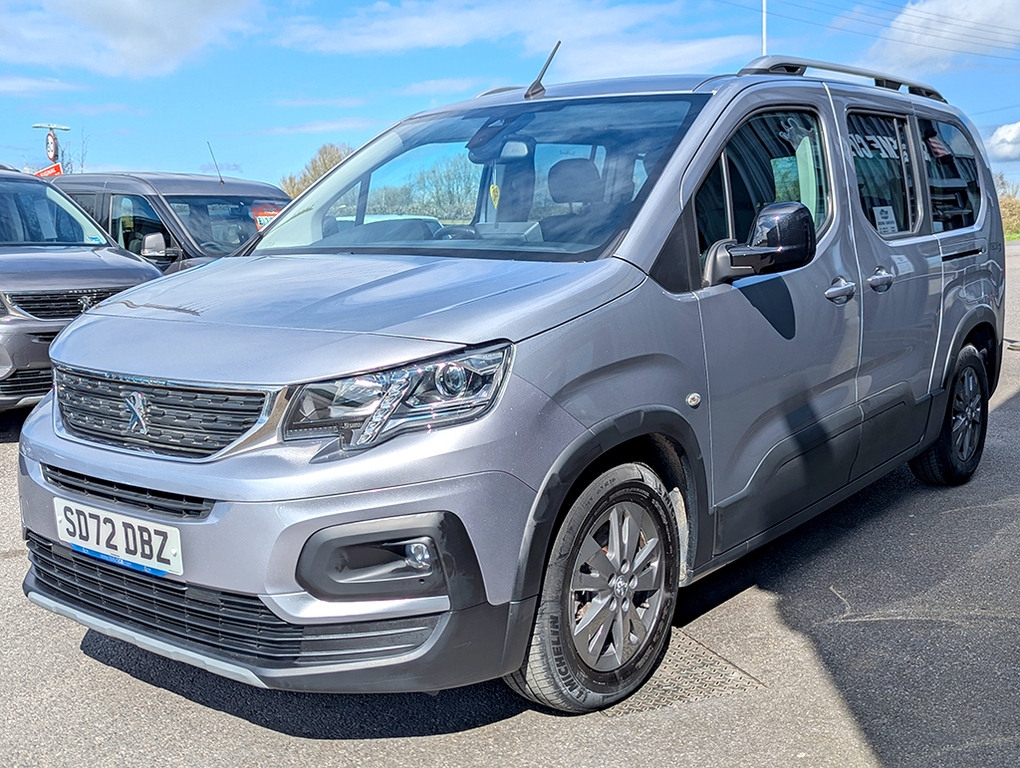 Peugeot Rifter 1.2 Puretech 130 Allure Premium  #2
