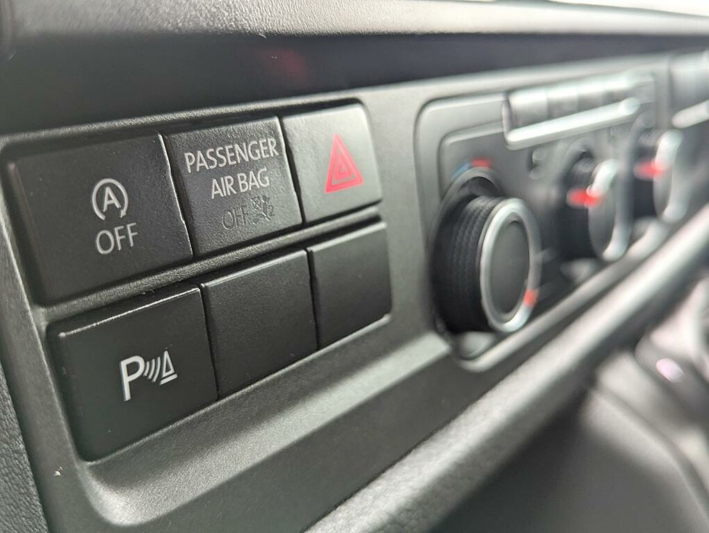 Volkswagen Transporter Shuttle Shuttle 2.0 Tdi Bmt 150Ps Se 