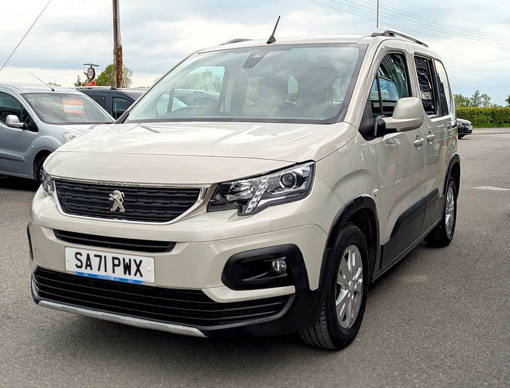 Peugeot Rifter 1.5 Bluehdi 100 Allure Horizon Wav SA71PWX  #4