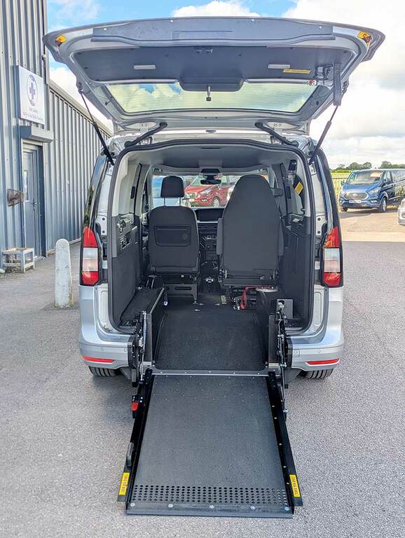 Ford Grand Tourneo Connect 1.5 Ecoboost 115 Titanium Switch Wav MM25DSU  #6