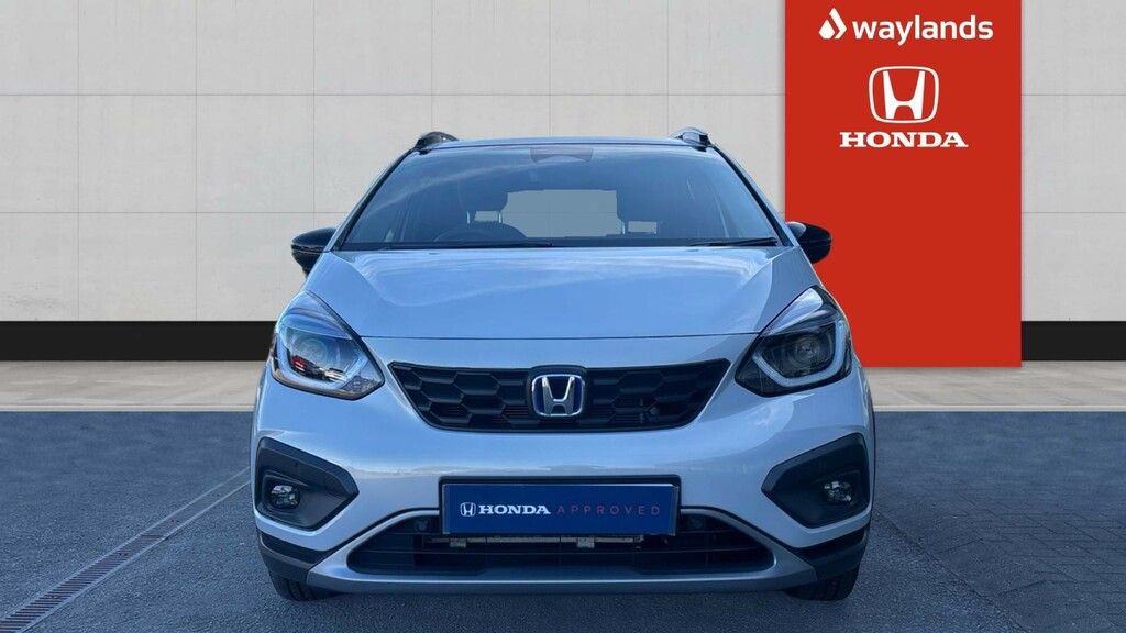 Honda Jazz Honda Jazz 1.5 I-mmd Hybrid Crosstar Advance E CA75JTZ White #6