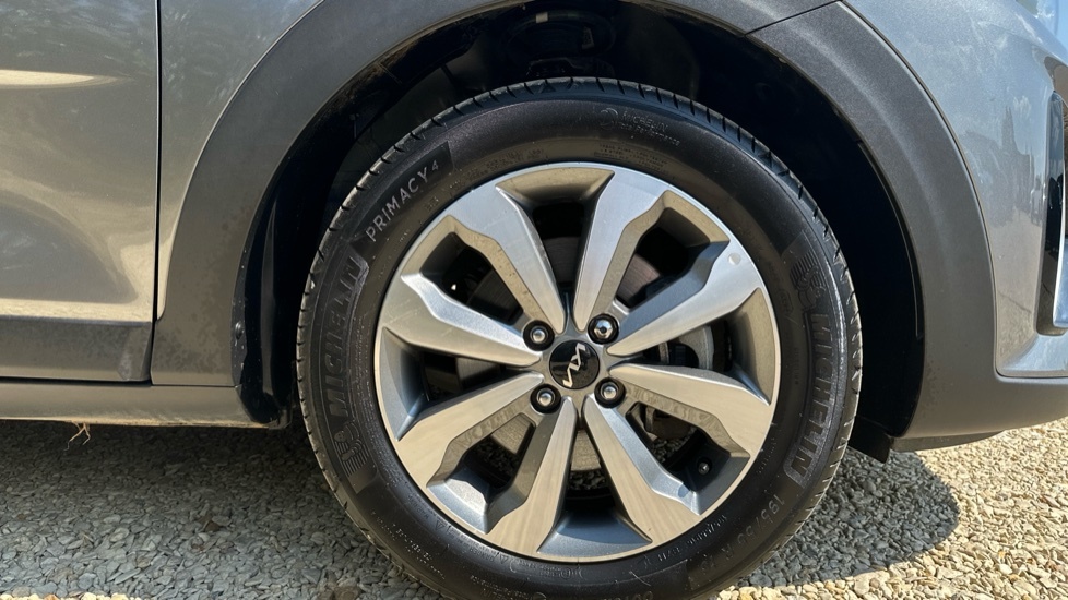 Kia Stonic 1.0T Gdi 98 2 Dct LJ25TYN Grey #5