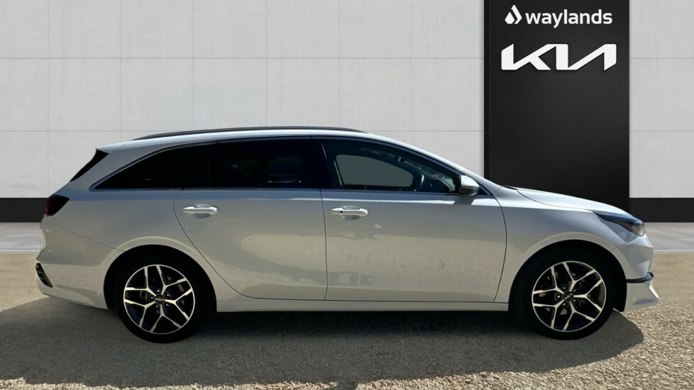 Kia Ceed 1.5T Gdi Isg 138 3 LD25VHC White #4