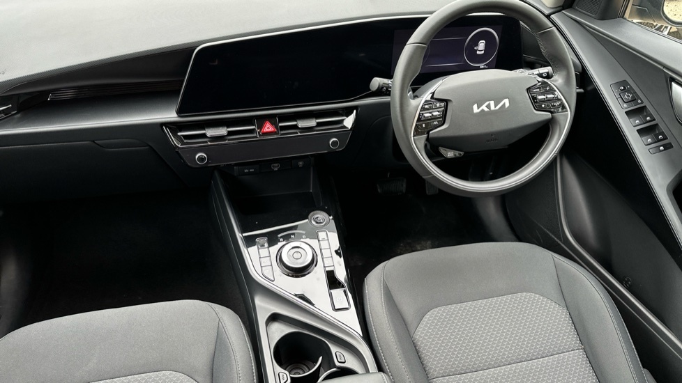 Kia e-Niro 150Kw 2 Nav 65Kwh LG25OPM Black #6