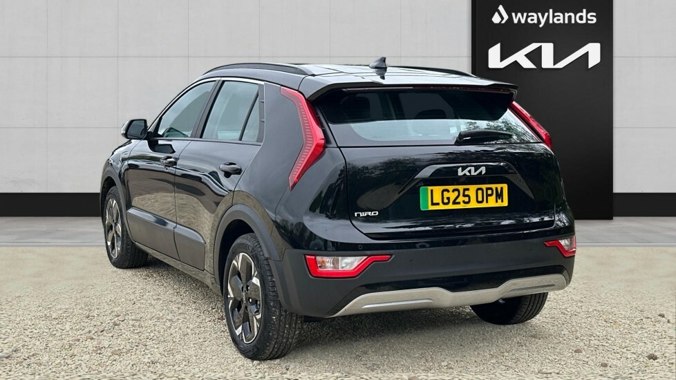 Kia e-Niro 150Kw 2 Nav 65Kwh LG25OPM Black #2