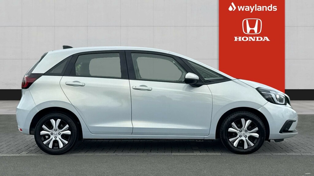 Honda Jazz Honda Jazz Hatchback 1.5 I-mmd Hybrid Sr Ecvt WT21HDD White #5