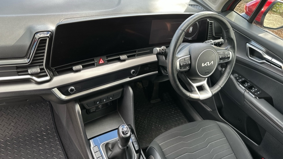 Kia Sportage 1.6T Gdi Isg Launch Edition YY71ZVC Red #3