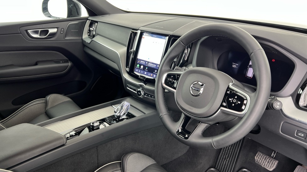 Volvo XC60 Black Edition Plus, B5 Awd Mild Hybrid, Black #4