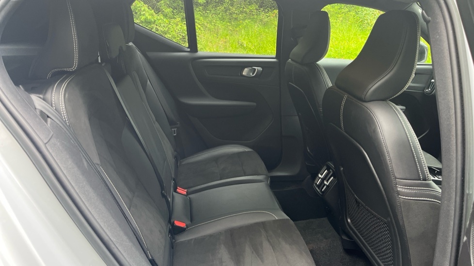 Volvo XC40 R-design, T3 OV22OEM Silver #6