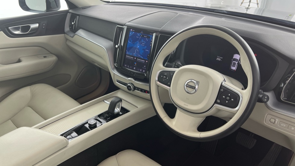 Volvo XC60 Recharge Inscription Expression, T6 Awd Plug-in Hy LG22GAA Black #4