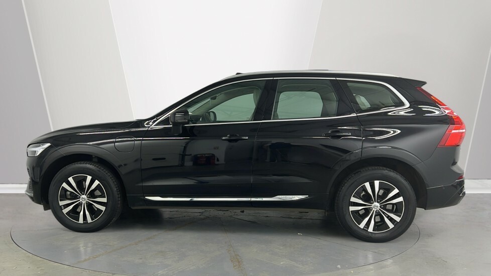 Volvo XC60 Recharge Inscription Expression, T6 Awd Plug-in Hy LG22GAA Black #3