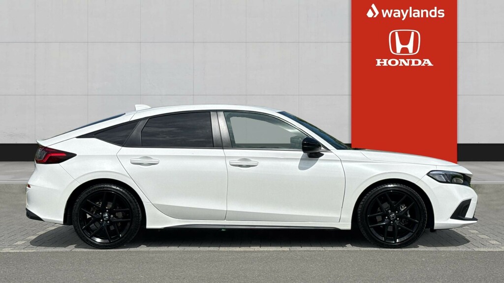 Honda Civic Honda Civic 2.0 Ehev Sport Cvt Hatchback RJ25FXR White #5