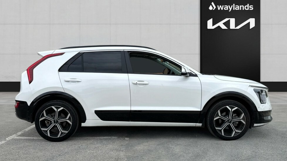Kia Niro 1.6 Gdi 127 Hybrid 4 Dct WD25JLO White #4