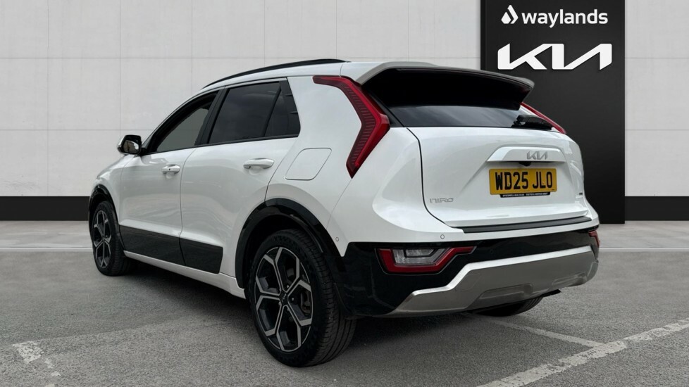 Kia Niro 1.6 Gdi 127 Hybrid 4 Dct WD25JLO White #2