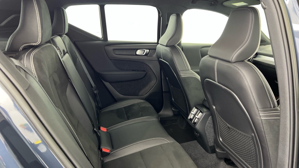 Volvo XC40 R-design, T3 NK22LLN Blue #6