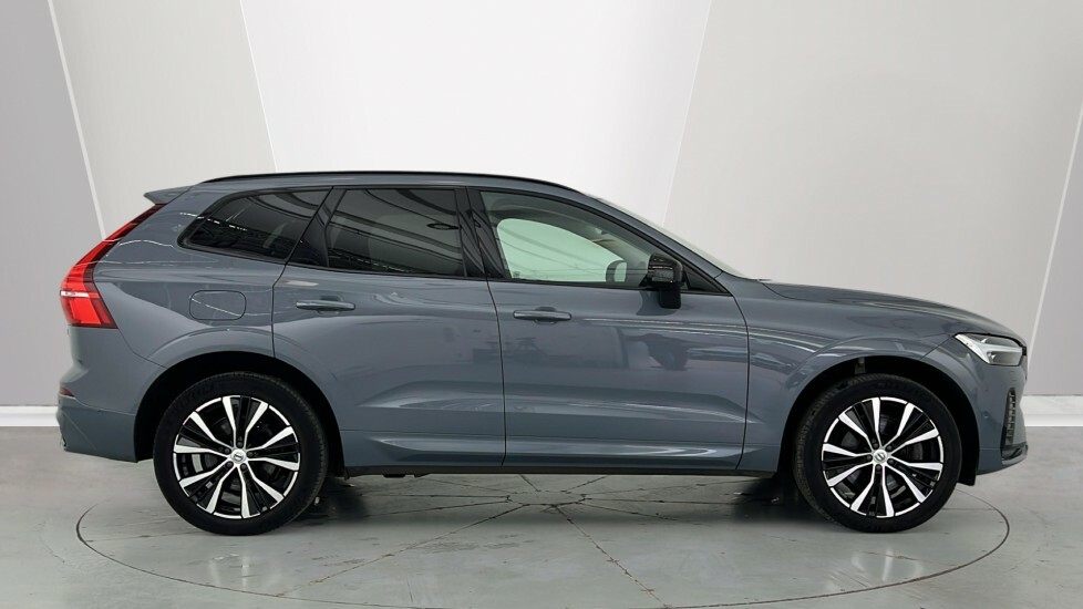 Volvo XC60 Ultimate, B5 Awd Mild Hybrid, Dark MC73GXP Grey #3
