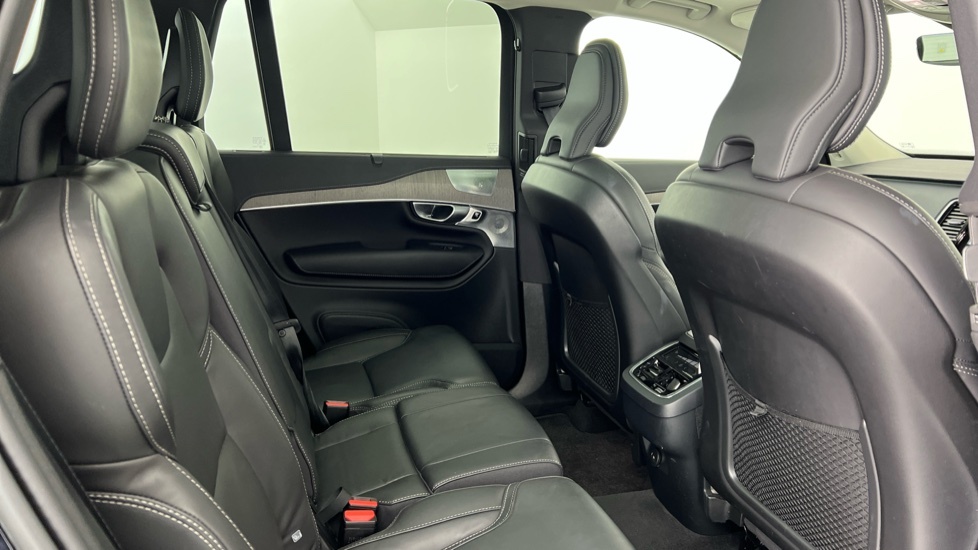 Volvo XC90 Ultimate, B5 Awd Mild Hybrid, Dark, 7 Seat Black #6