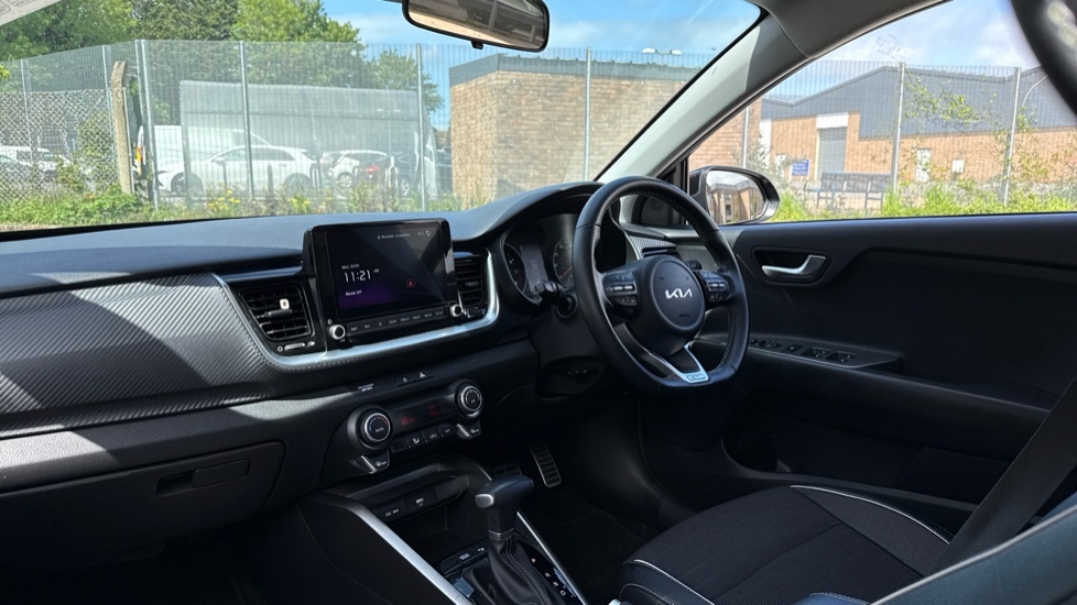 Kia Stonic 1.0T Gdi 99 Gt-line Dct RO73KSF Black #3