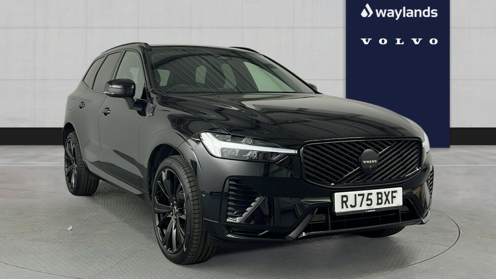 Volvo XC60 B5 Black Edition Plus, Awd Mild Hybrid, Black