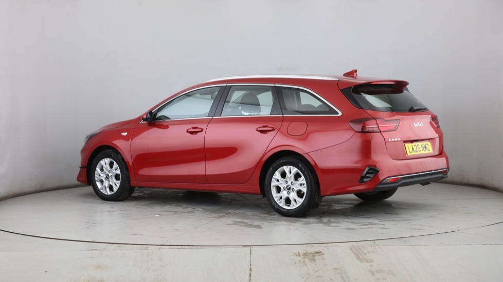 Kia Ceed 1.5T Gdi Isg 138 2 LA25NMZ Red #2