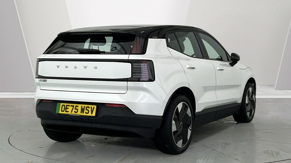 Volvo EX30 Plus, Twin Motor Performance, OE75WSV White #2