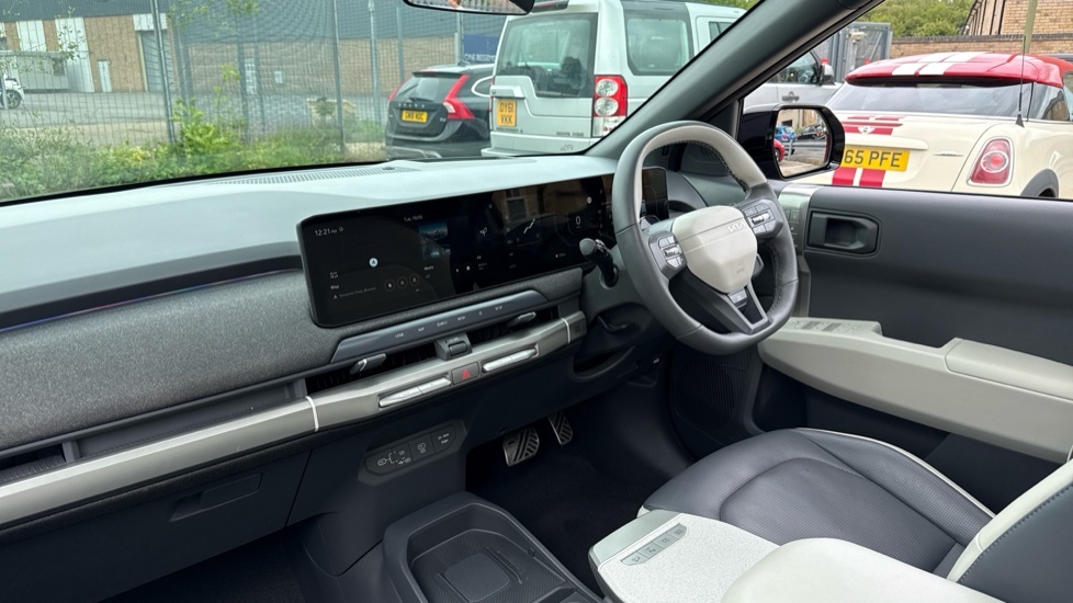 Kia EV3 148Kw Gt-line S 81.4Kwh OU25ZWN Grey #3
