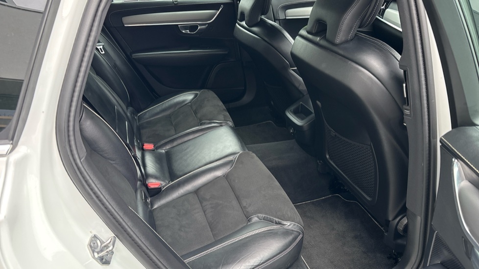 Volvo S90 D4 R-design NX19HWU White #6