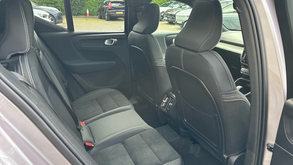 Volvo XC40 Ultra, B3 Mild Hybrid, Dark OE26WWK Silver #6
