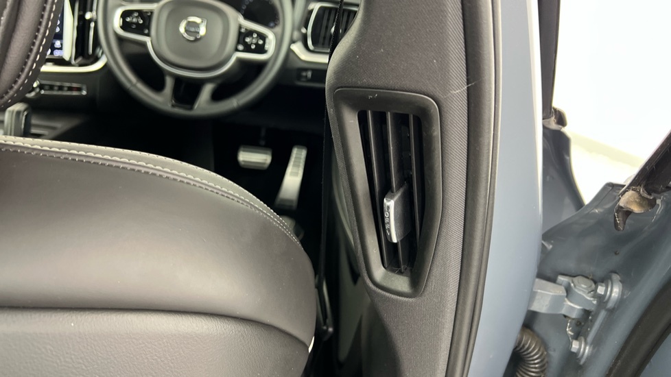 Volvo S60 2.0 B5p Inscription  #37