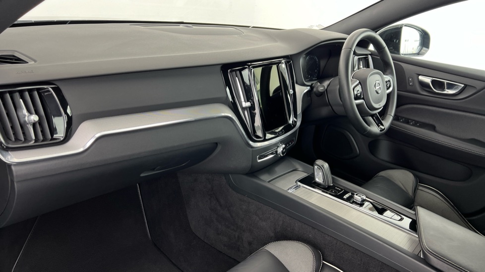 Volvo S60 2.0 B5p Inscription  #52