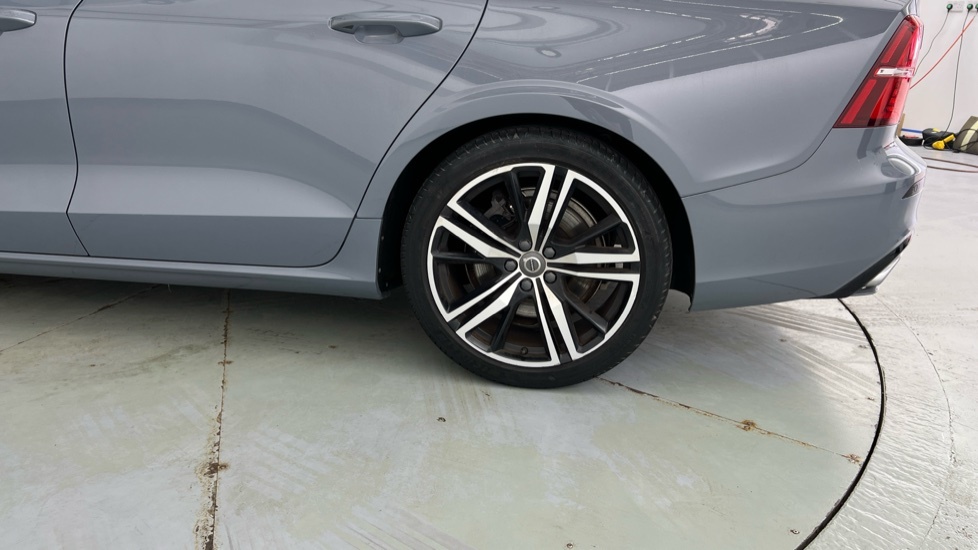 Volvo S60 2.0 B5p Inscription  #54