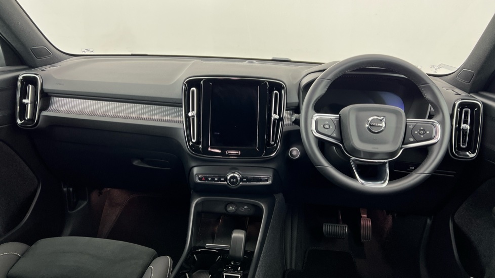 Volvo XC40 Plus, B3 Mild Hybrid, Dark RA73JYR Blue #5
