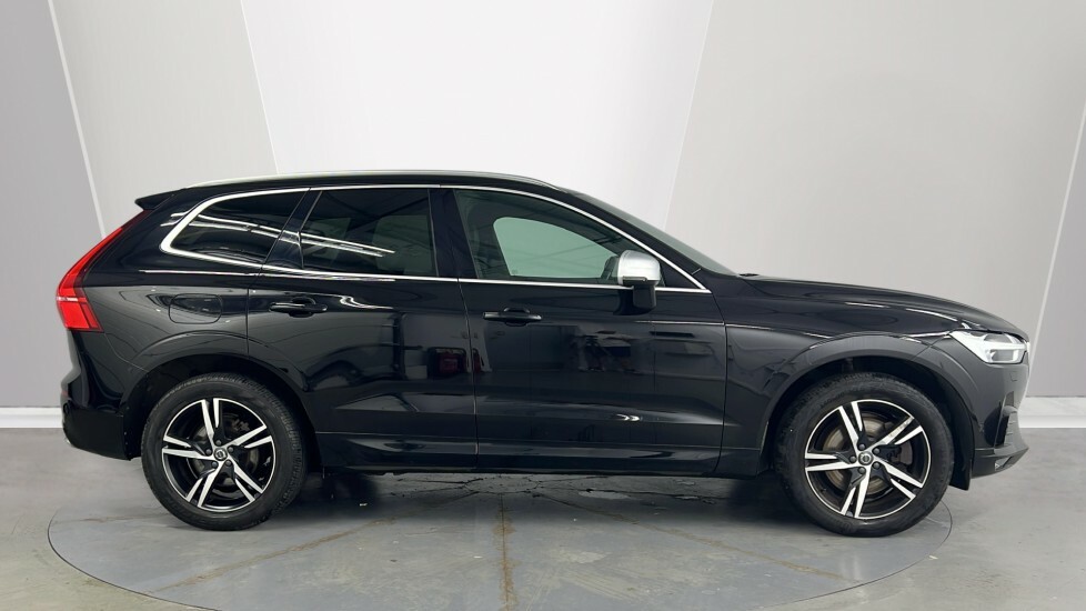 Volvo XC60 D4 R-design My18.5 FE18HKV Black #3