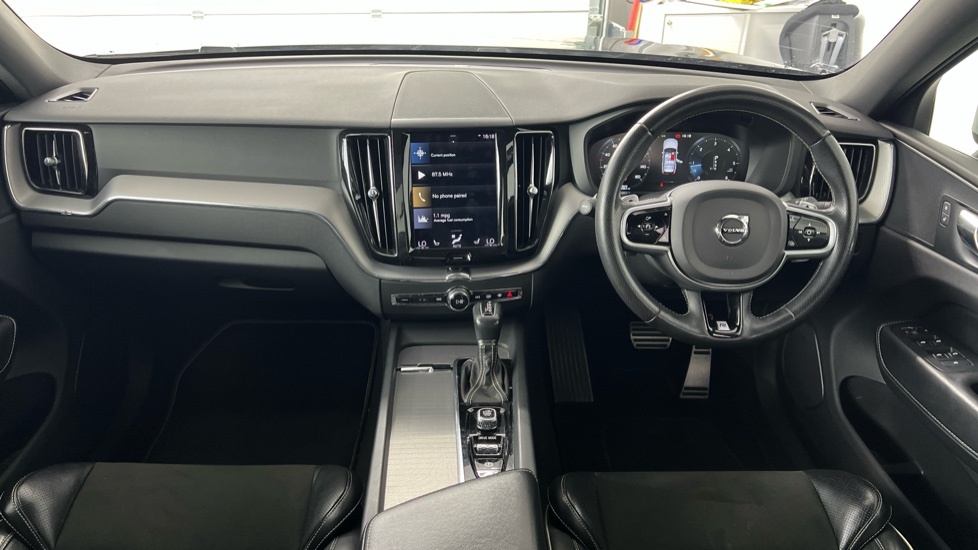 Volvo XC60 D4 R-design My18.5 FE18HKV Black #5