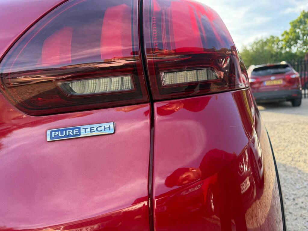 Peugeot 2008 1.2 Puretech Allure Euro 6 MM66PCO Red #6