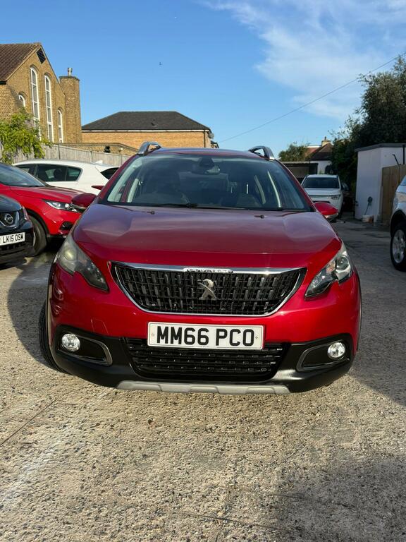 Peugeot 2008 1.2 Puretech Allure Euro 6 MM66PCO Red #2