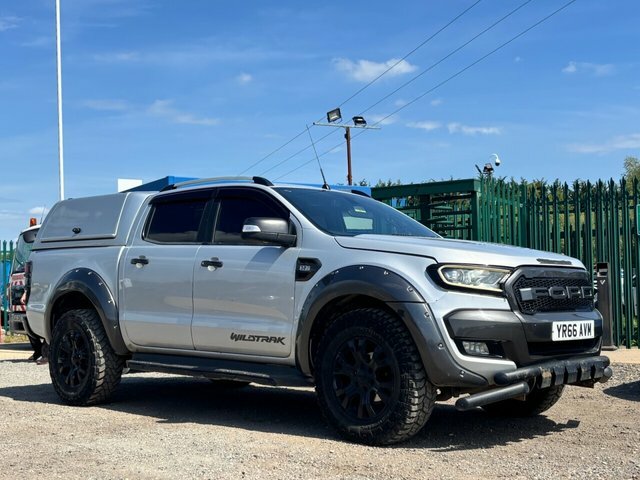Ford Ranger 3.2 Tdci Wildtrak Pickup Double Cab Aut YR66AVM Silver #2