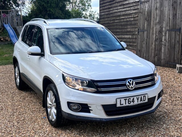 Volkswagen Tiguan 2.0 Tdi Bluemotion Tech Match Suv Dsg 4 LT64YAD White #3