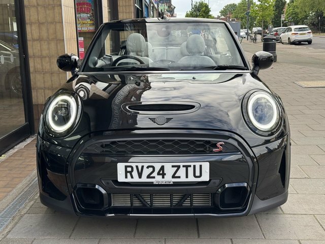 Mini Convertible 2.0 Cooper S Exclusive Convertible Step Black #6