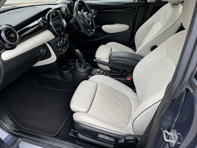 Mini Hatch 2.0 Cooper S Exclusive Hatchback Steptr LM70KPV Grey #4