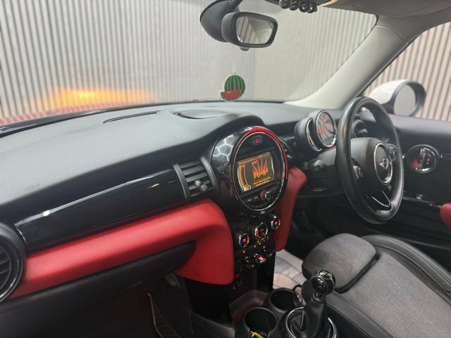 Mini Hatch 1.5 Cooper Hatchback Euro 6 S S YK16GDF Red #5