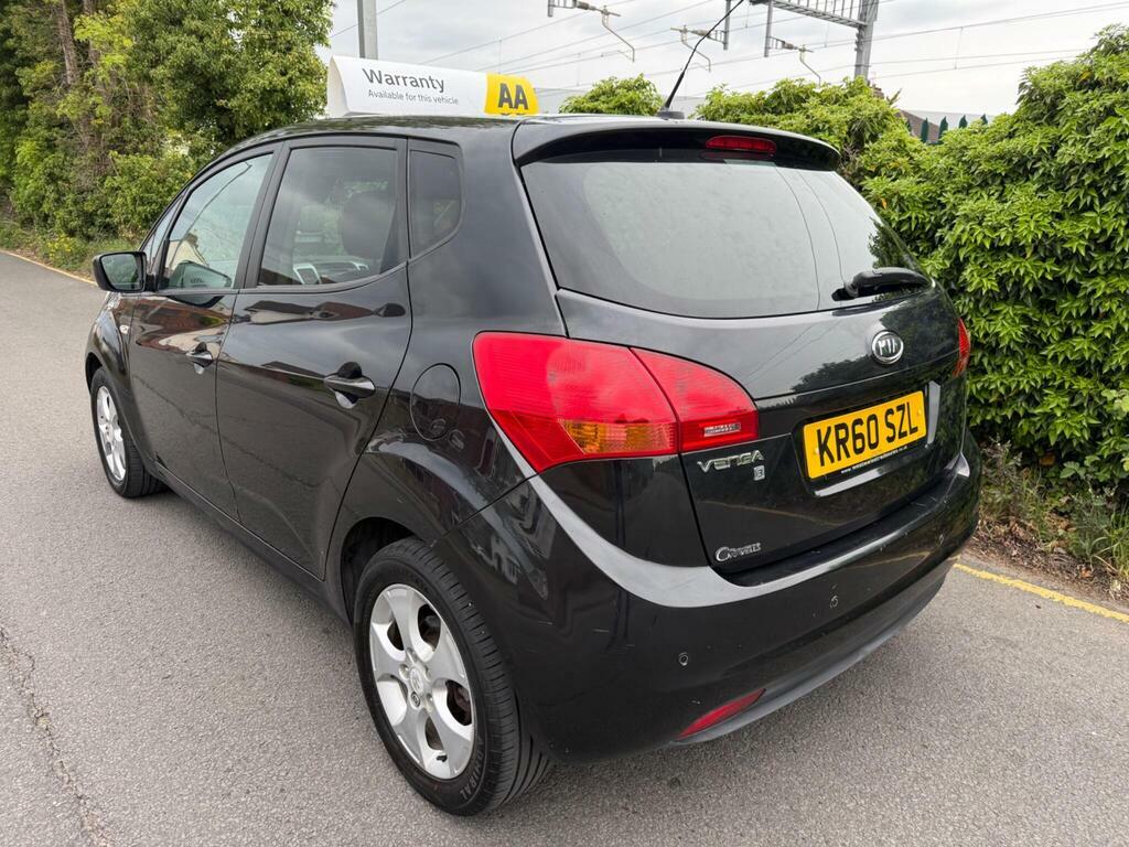 Kia Venga 1.6 3 Euro 5 Black #5