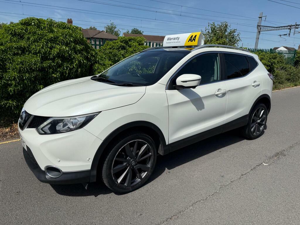 Nissan Qashqai 1.6 Dci Tekna 2Wd Euro 5 S S KS15XFX White #4