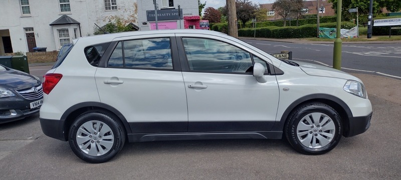 Suzuki SX4 Sz3 White #4
