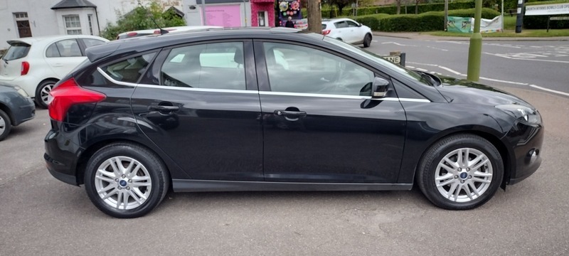 Ford Focus Titanium LM63RKU Black #4