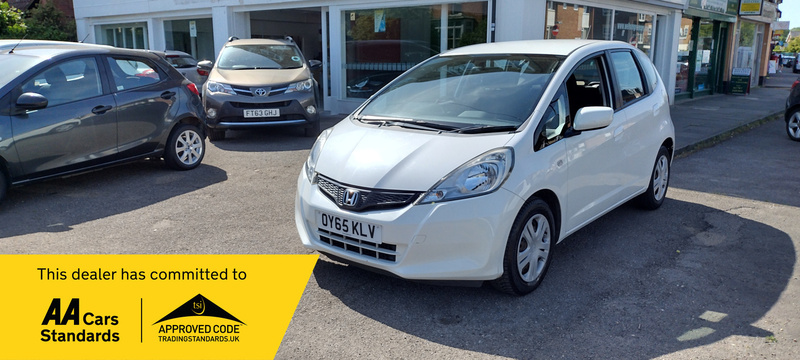 Honda Jazz I-vtec Se White