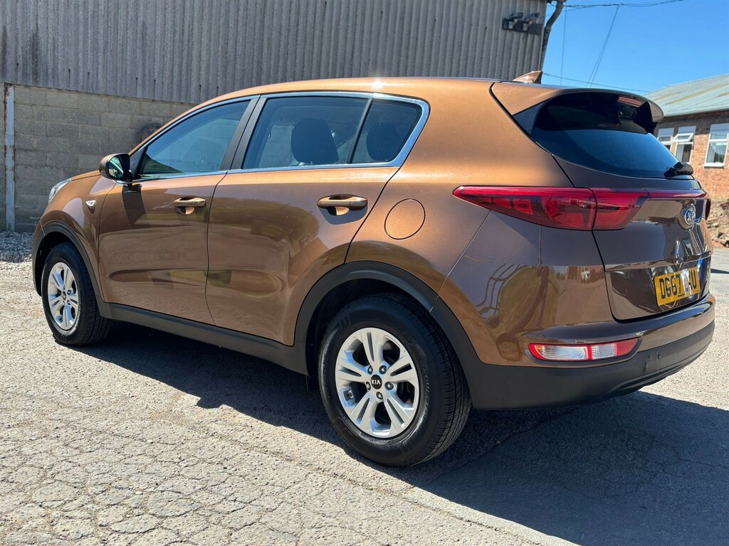 Kia Sportage 1.7 Crdi 1 Euro 6 Ss DG67LXU #4
